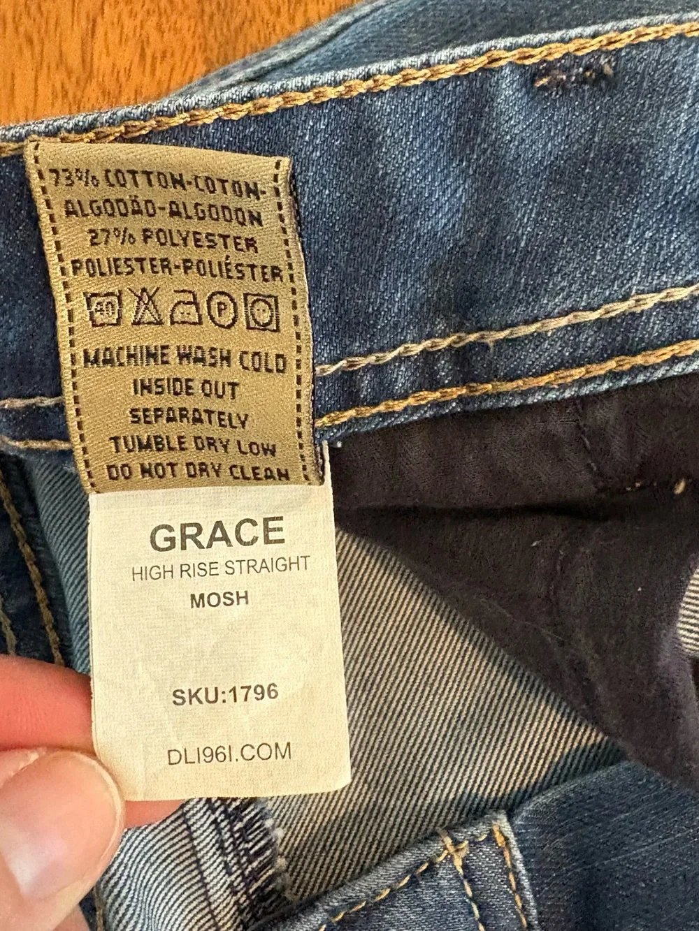 DL1961 Grace high rise Straight Leg Jeans in Dark Blue Wash - Picture 7 of 10